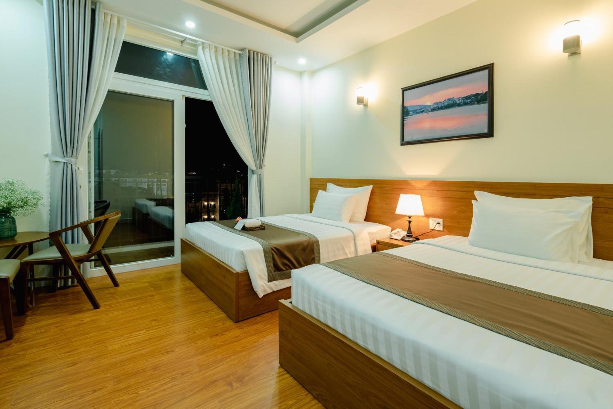 Bombo Dalat Hotel Exterior photo